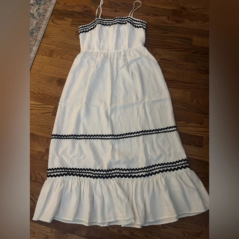 Cece Midi Dress - Picture 1 of 4